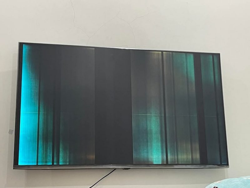 Thay màn hình tivi samsung - lg - sony tận nhà
