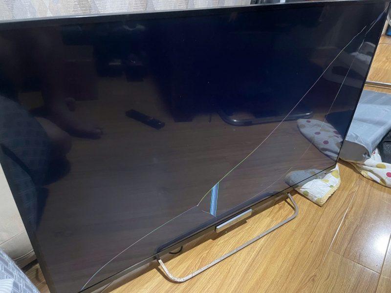 Thay màn hình tivi samsung - lg - sony tận nhà quận 7